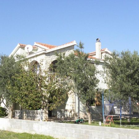 Apartments Brane - 180M To The Sea Vrsi Exterior photo